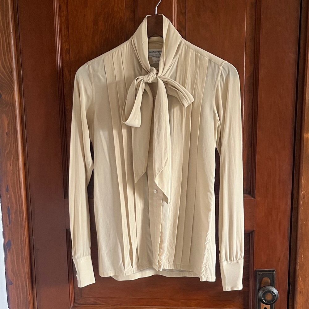 Burberry 100% Silk Opera Shirt